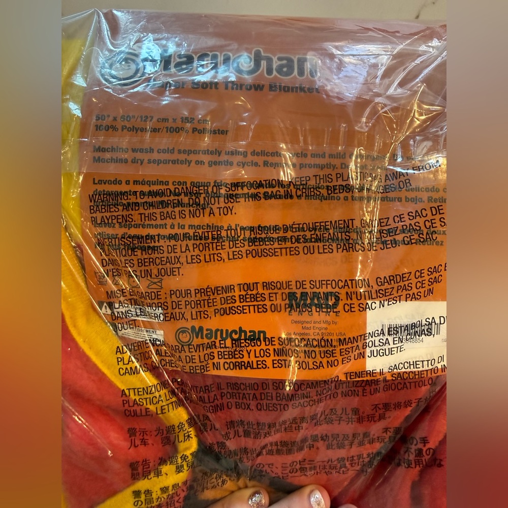 Maruchan Ramen Life Super Soft Fleece Throw Blanket 50x60 | 🍜| NWT - Picture 3 of 4